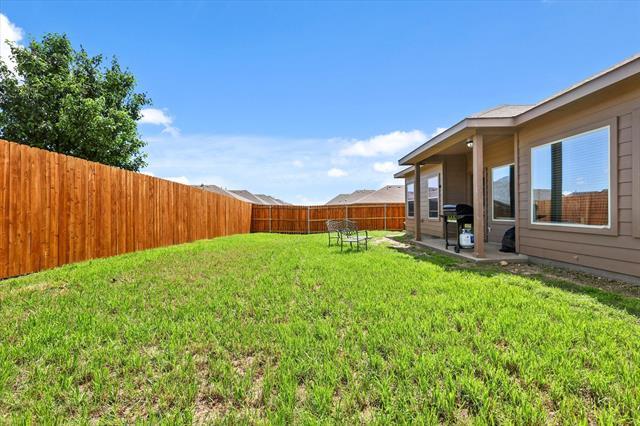 Building Photo - 5129 Meadow Ln