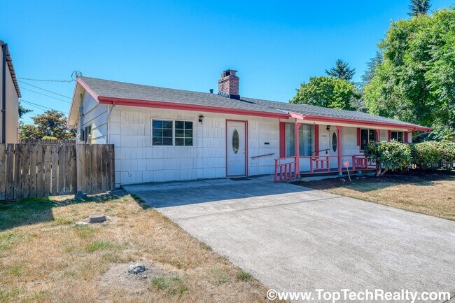 Building Photo - 14390 SW Furlong Way