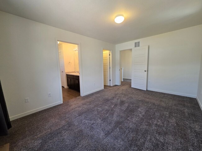 Building Photo - Beautiful 3 Bed 3 Bath Home In Banning Lewis Ranch!!!