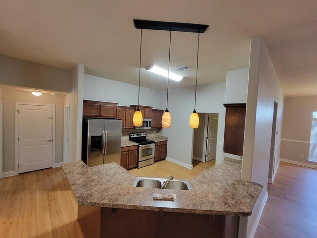Building Photo - 119 Strike Eagle Dr