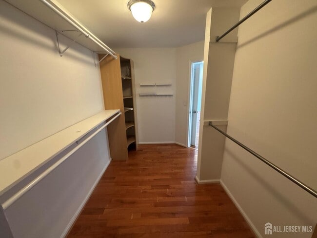 Building Photo - 51 S Shore Dr