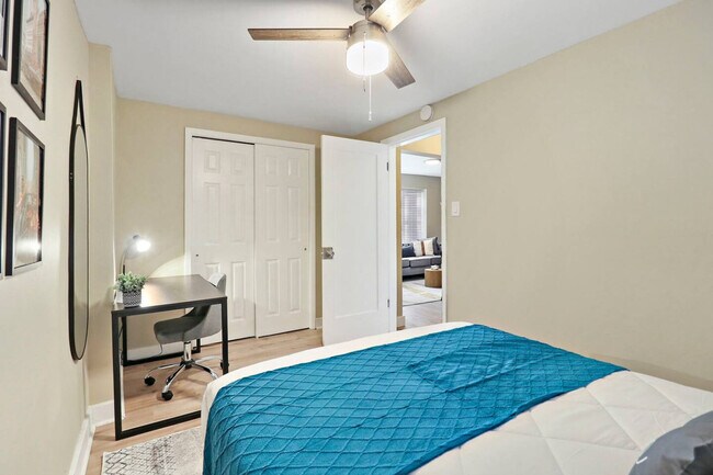 Building Photo - 4444 Wisconsin Ave