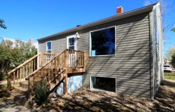 Building Photo - 720 Haines Ave