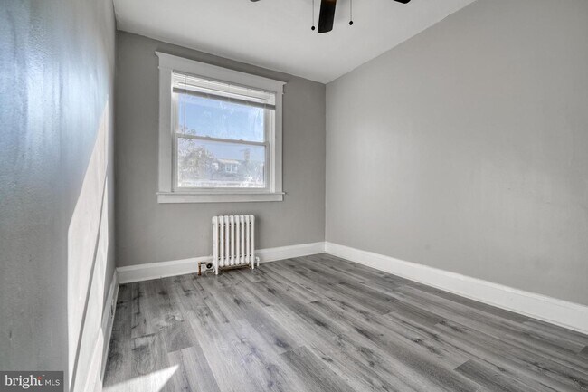Building Photo - 616 N Woodington Rd