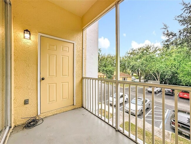 Building Photo - 1375 Lake Shadow Cir