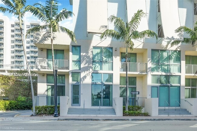 Building Photo - 140 S Dixie Hwy