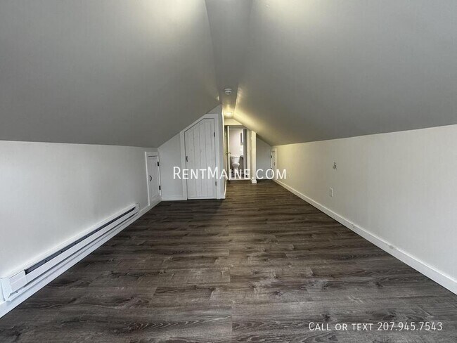 Building Photo - 7 Bennett Ave