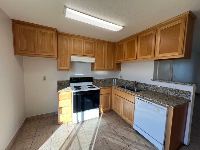 Building Photo - Two-bedroom upstairs apartment in Riverbank!