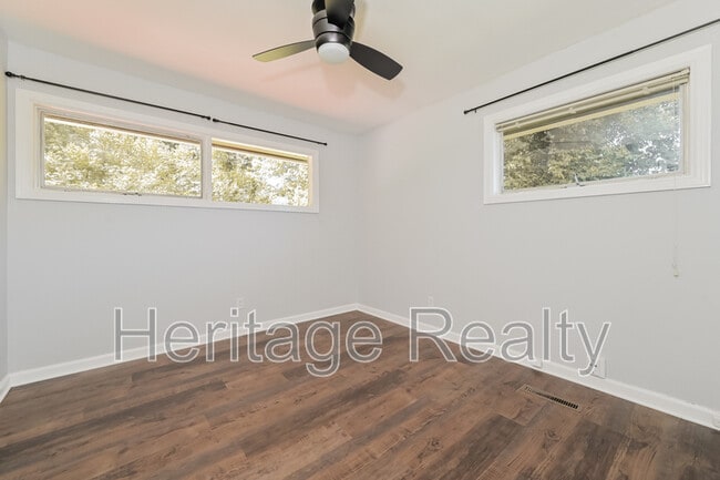 Building Photo - 1409 Audena Ln SW