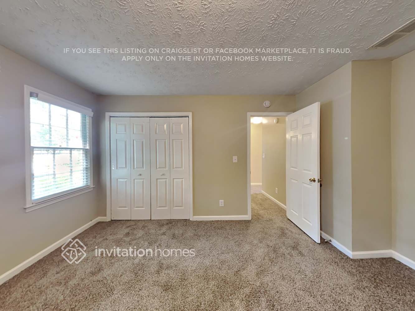 Building Photo - 1055 Burning Bush Dr