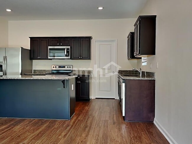 Building Photo - 11505 Victory Bay Ln