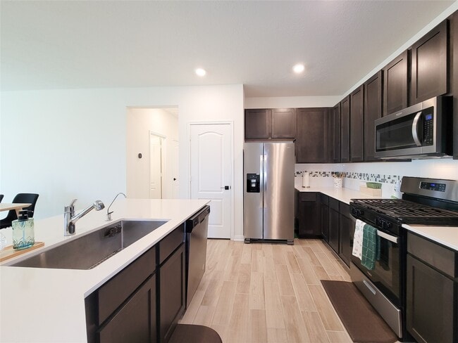 Building Photo - 8214 Leisure Pt Dr