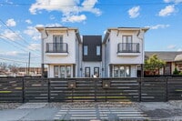 Building Photo - 600 Melba St