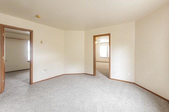 Building Photo - 6805 Jericho Ln SW