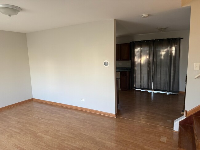 Building Photo - 982 Hastings Ln