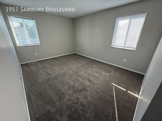 Building Photo - 1957 Sawbury Blvd