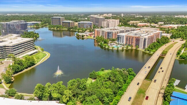 Building Photo - 248 S Pathfinders Cir