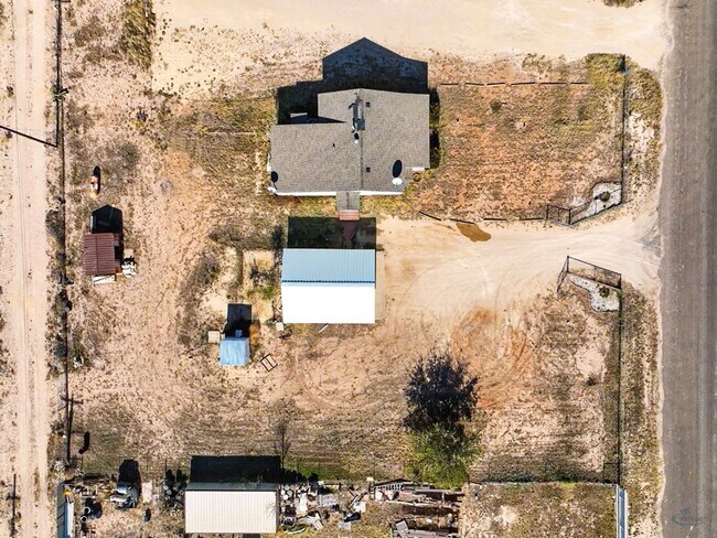 Building Photo - 3519 N Northstar Ave