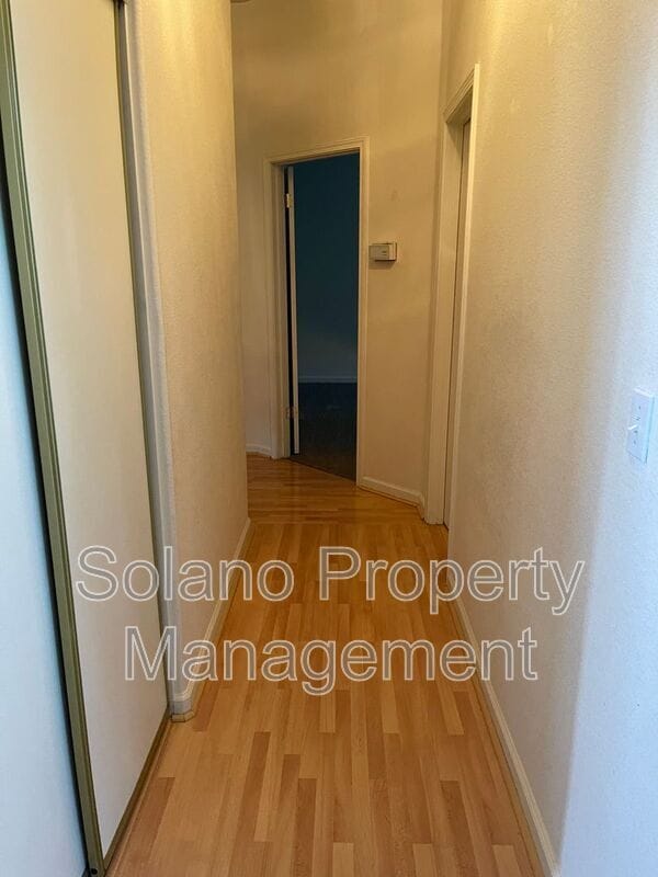 Building Photo - 212 San Leon Dr