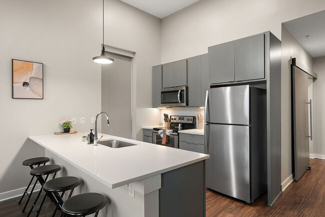 Building Photo - 1410 Nicollet Ave