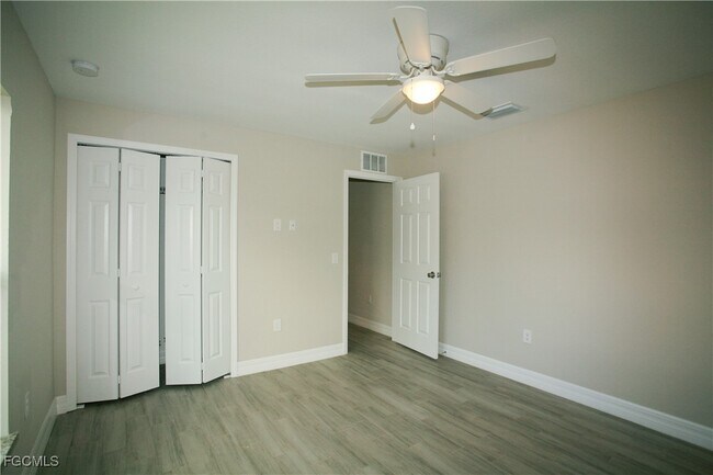 Building Photo - 8445 Coral Dr