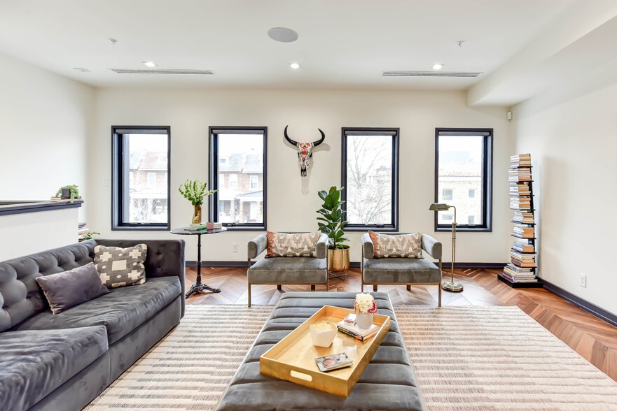 Building Photo - 1349 Randolph St NW