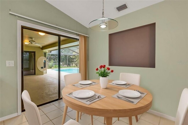 Building Photo - 3845 Garnet Dr