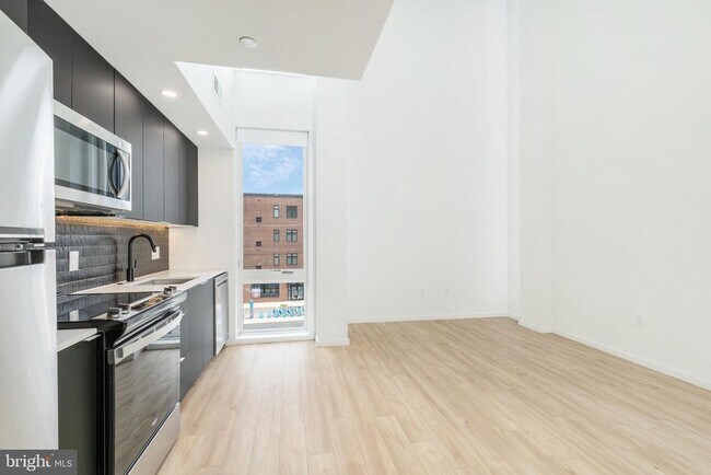 Building Photo - 1154 N Lee St