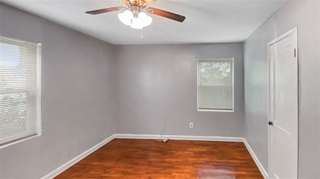 Building Photo - 388 Greencove Ln SE
