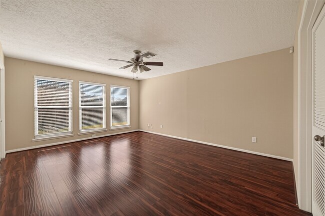 Building Photo - 14703 Stanbridge Dr