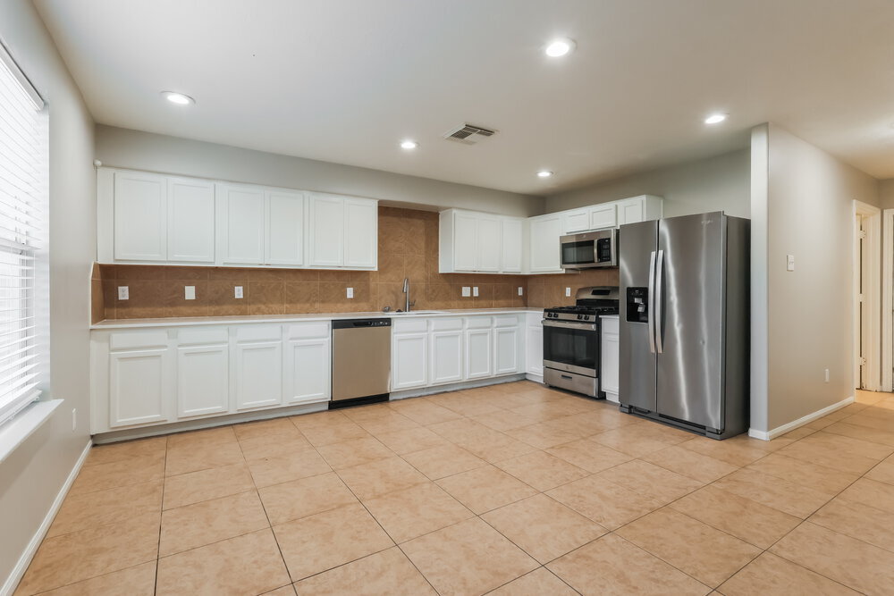 Building Photo - 21330 Carleen Creek Trail