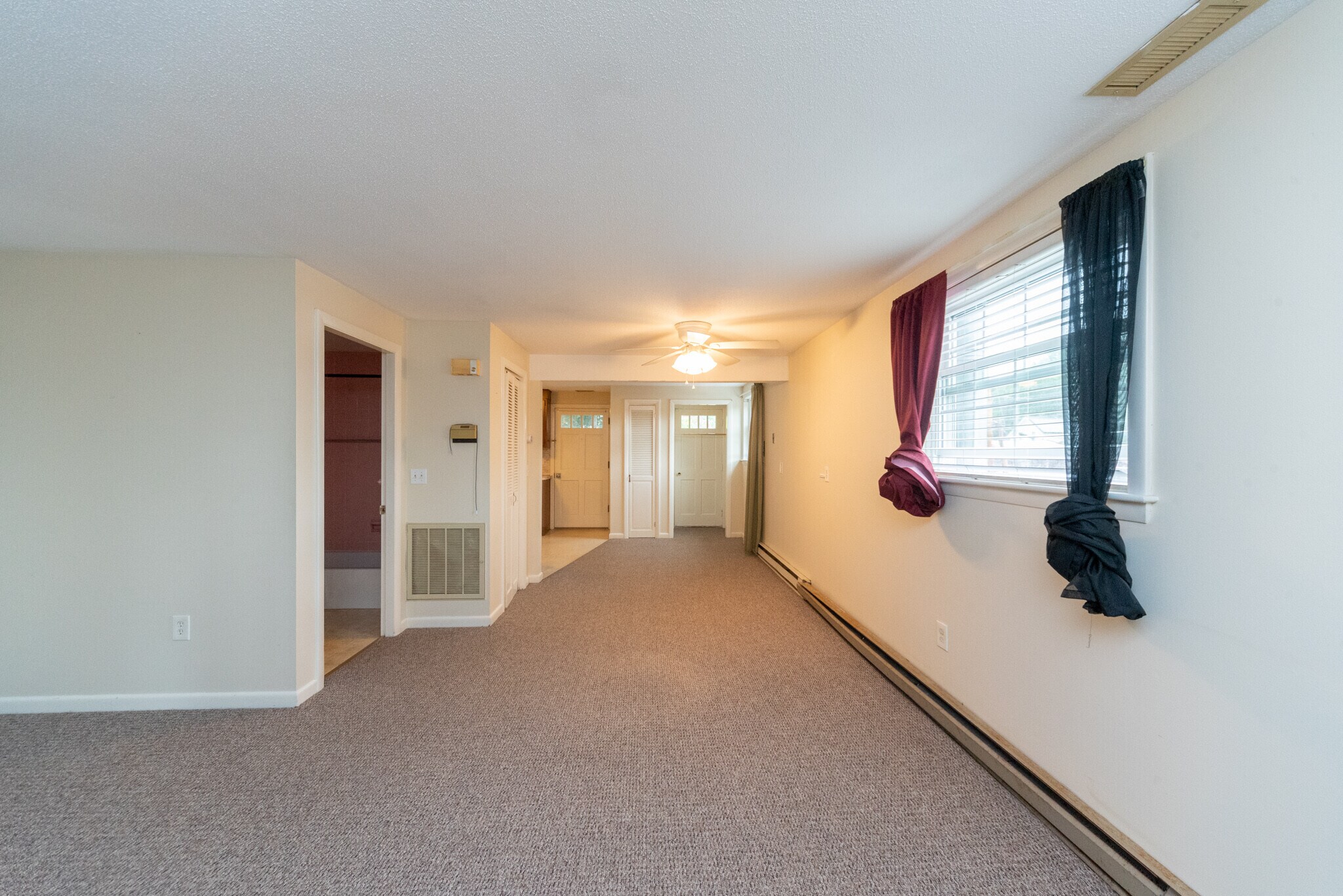 Building Photo - 46 Grove St