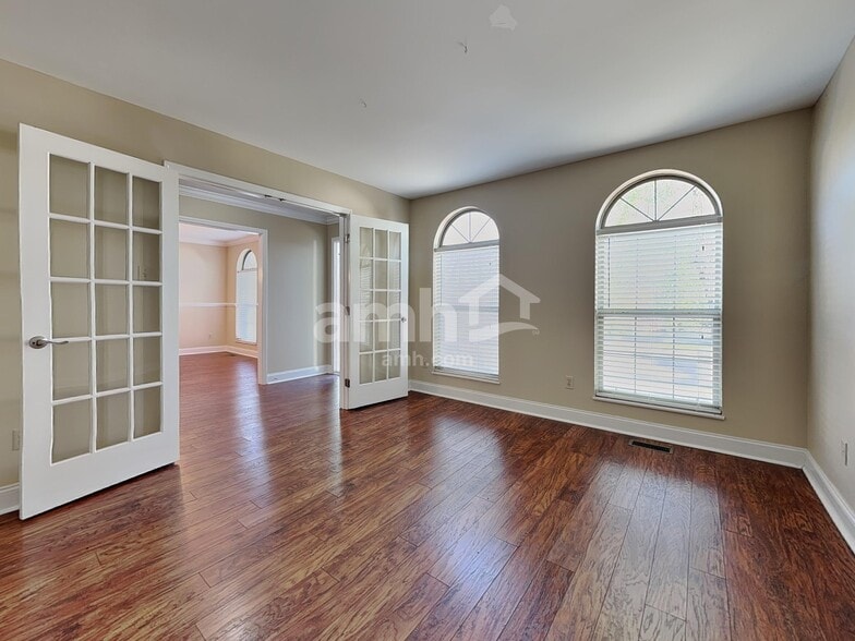 Building Photo - 1582 Cider Ln