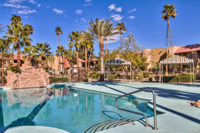 Building Photo - 5273 Indian River Dr