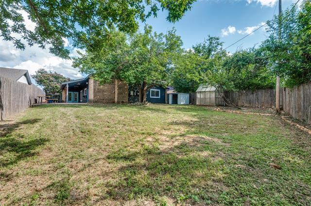 Building Photo - 3812 Sugar Ridge Rd