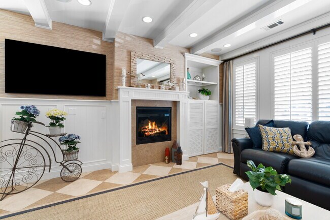 Building Photo - "Coastal Tommy Bahama at 208 East Balboa: Fully Furnished 3-Bed Sanctuary with Rooftop Deck