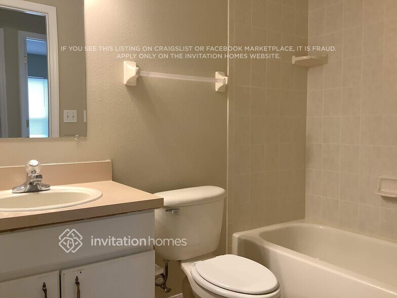 Building Photo - 1203 Jolley Ct