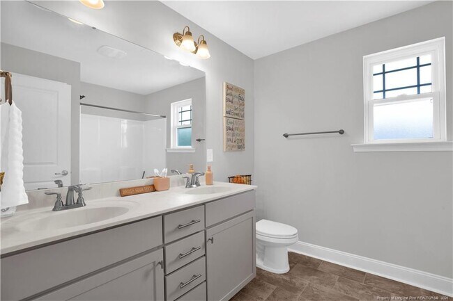 Building Photo - 66 S Hawks Rdg Ln