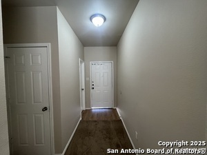 Building Photo - 5811 Golf Bend