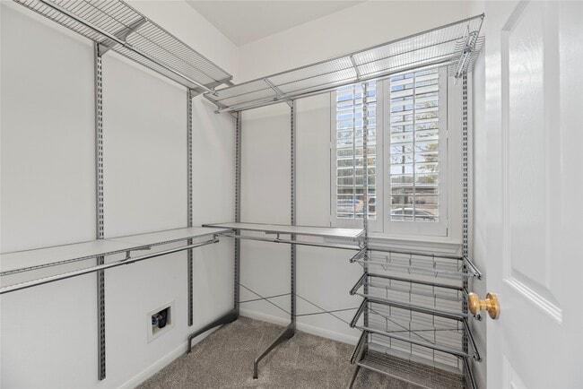 Building Photo - 15718 Sweetrose Pl