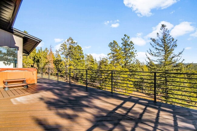 Building Photo - 11845 US Hwy 285