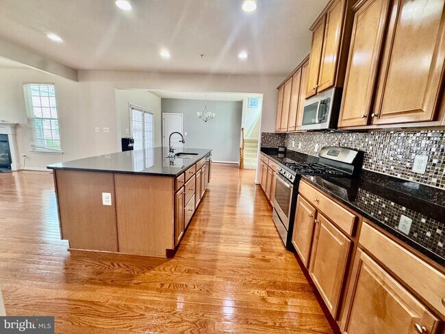 Building Photo - 22342 Heron Neck Terrace