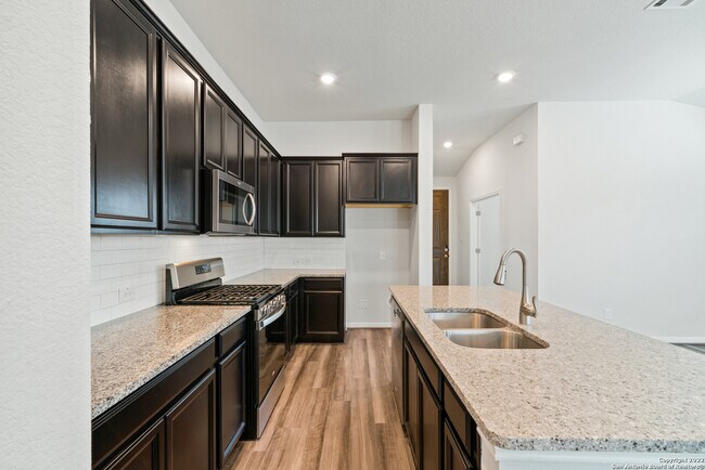 Building Photo - 13211 Antelope Run