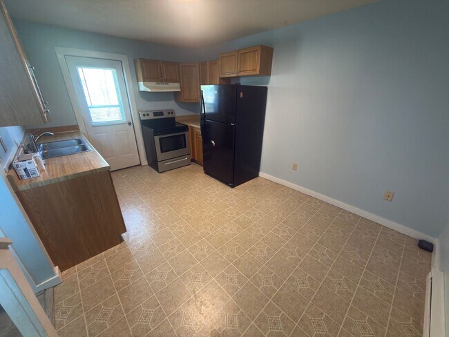 Building Photo - 7074 Hickman Cemetery Rd