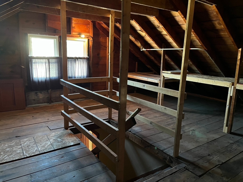 Attic ( Additional Storage Space) - 105 Parker St