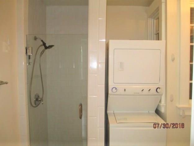 Building Photo - 7701 Jeannette St