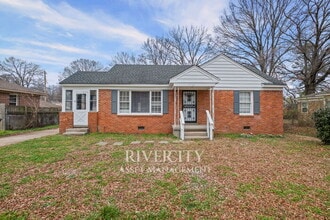 Building Photo - A MUST SEE IN FRAYSER!!! SECTION 8 WELCOMED !!!!!