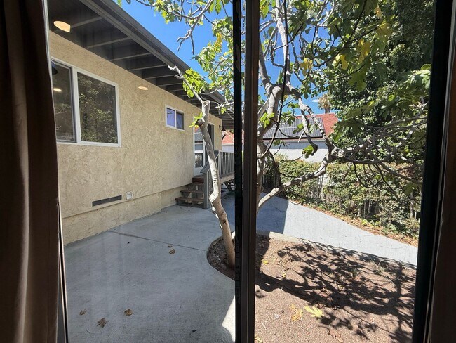 Building Photo - 4727 Redland Dr