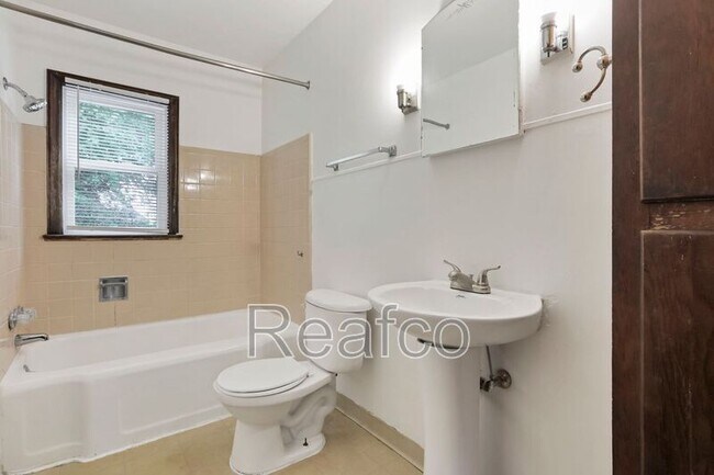 Building Photo - 53 S Burgess Ave
