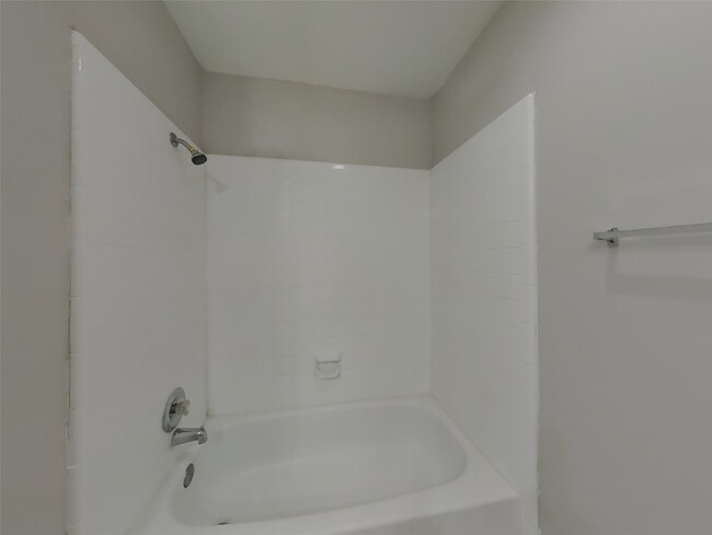 Building Photo - 5655 Hardwood Forest Dr